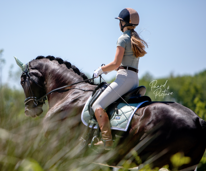 Equestrian Stockholm pistachio White  Dressuur 