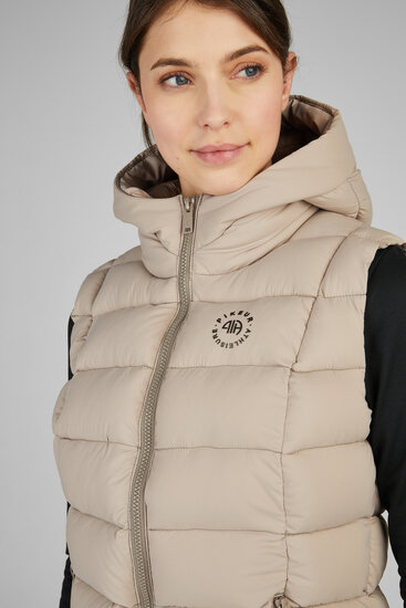 Pikeur Quilt Bodywarmer 6004 Athleisure Sandstorm