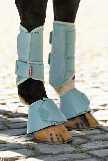 Le Mieux Arika Mesh Brushing Boots Aqua