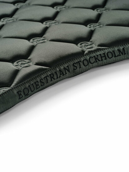 Equestrian Stockholm zadeldek  dressuur Avenue Green